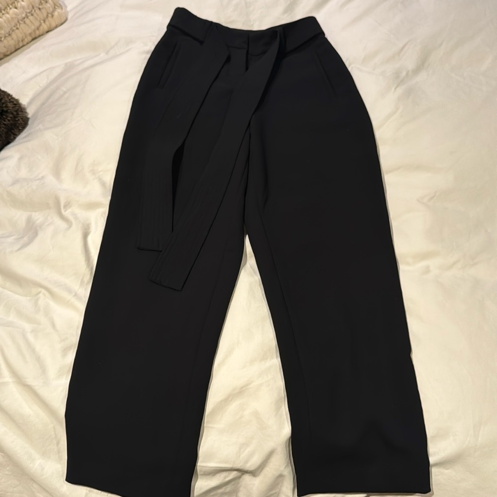 Aritzia Wilfred Trousers
